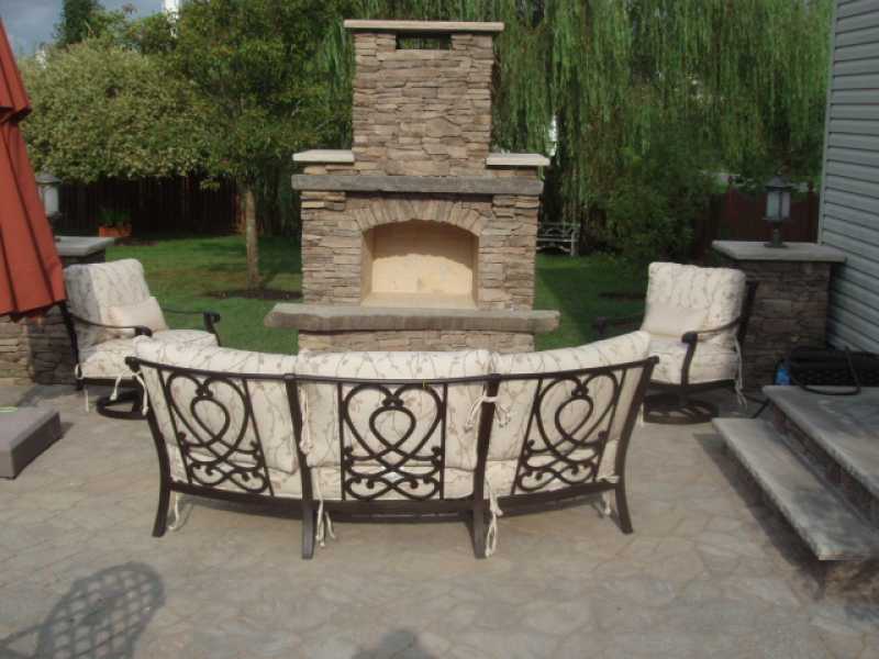 Outdoor Fireplace and Seating Entertainment Area