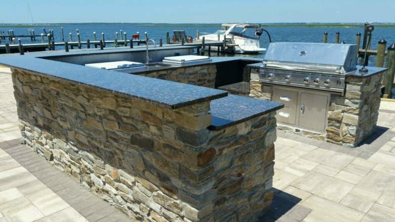 Outdoor Stone Bar Millenium Stoneworks