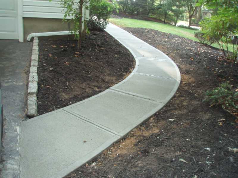 Residential Concrete Walkway Installation in New Jersey