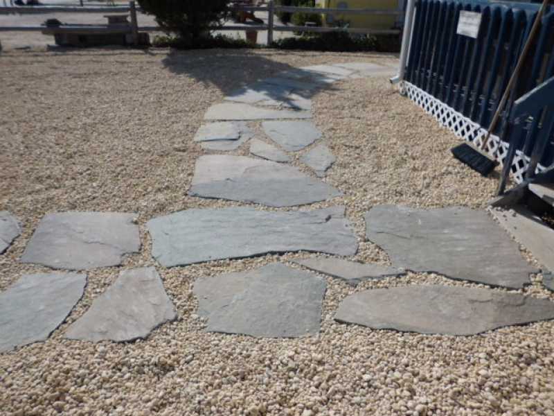 Stone Walkway Design and Layout